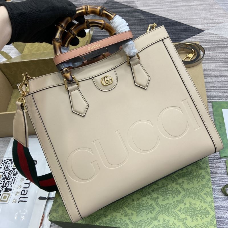 Gvc*1 tote bags